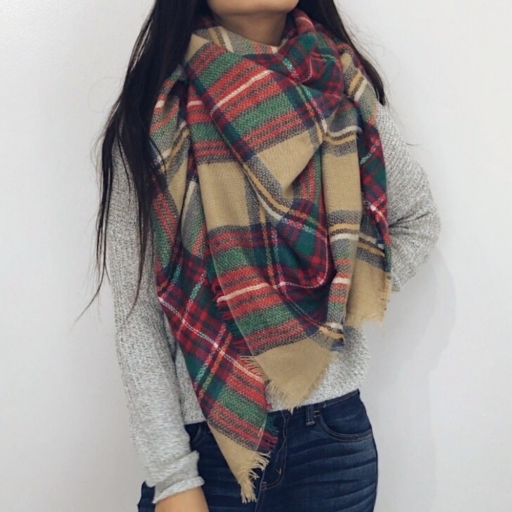 🆕 Juneau - Khaki Plaid Blanket Scarf - Picture 7 of 8